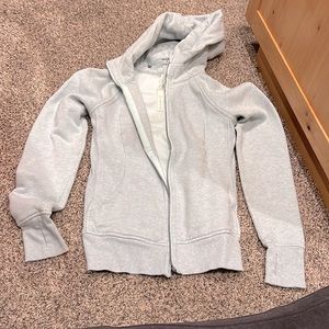 LIKE NEW LULULEMON SCUBA WITH HOOD